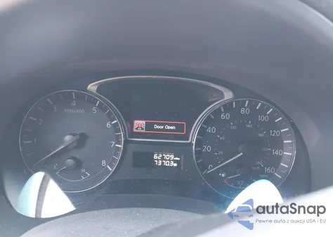 2015 Nissan Altima 2.5 Sv z USA, uszkodzony, nr VIN 1N4AL3AP7FC192961